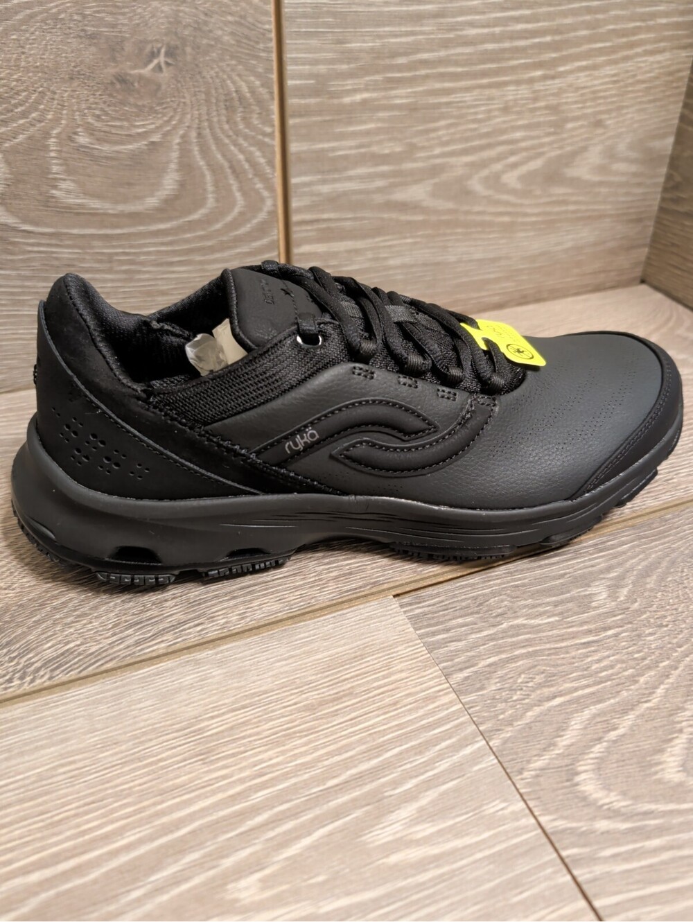 Ryka Devotion SR Women's Shoes SZ 9W Leather Slip Resistant - Picture 1 of 9